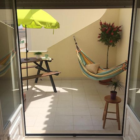 Pineapple Surf House Hostel Атогия да Балея Екстериор снимка