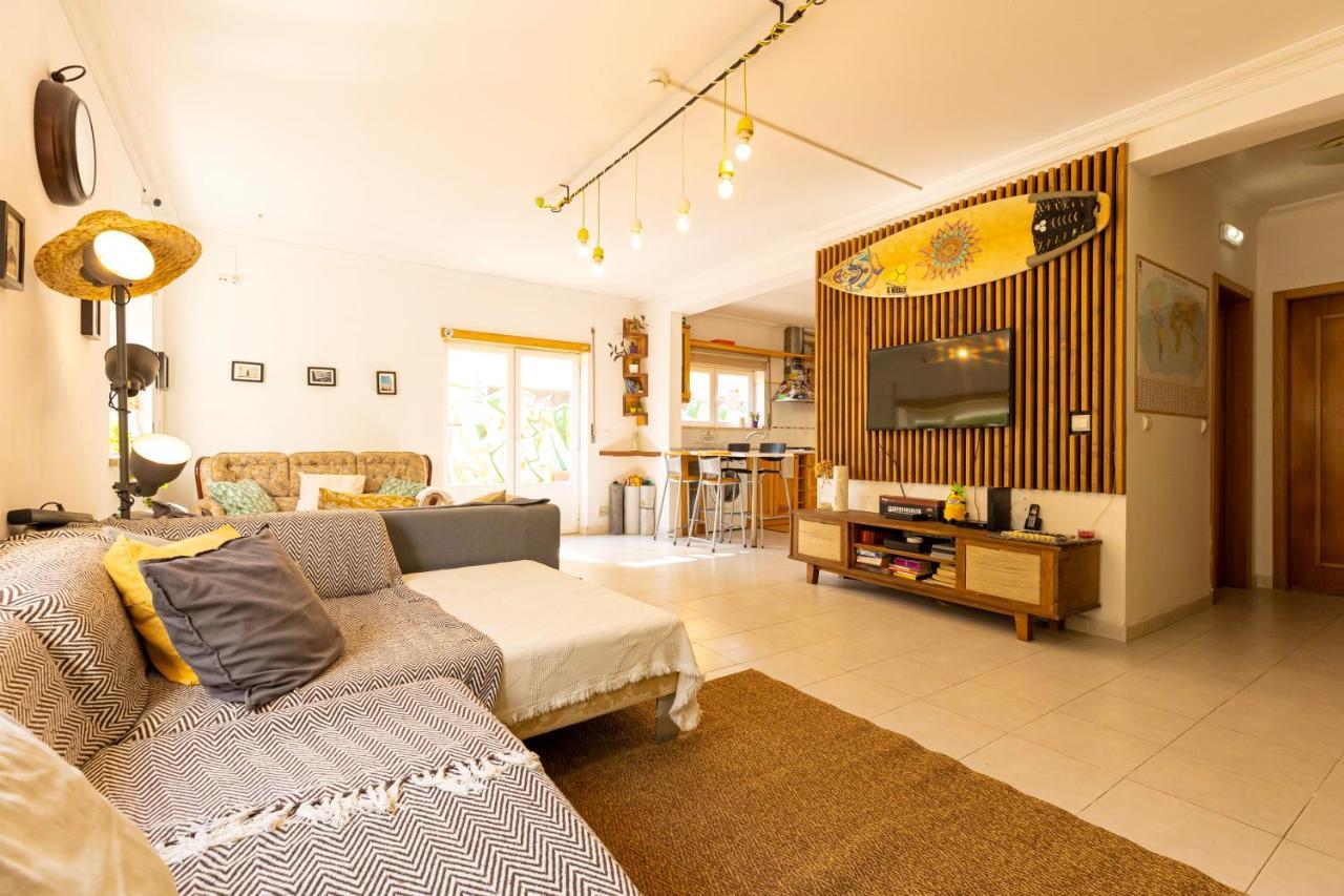 Pineapple Surf House Hostel Атогия да Балея Екстериор снимка